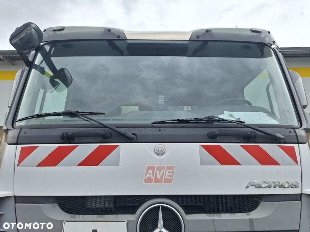 Versalift Actros 2536 L 6X2 - 28