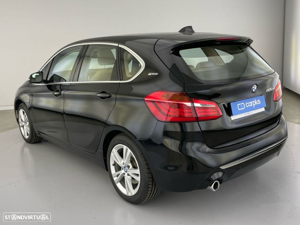 BMW 225xe Active Tourer Advantage - 24