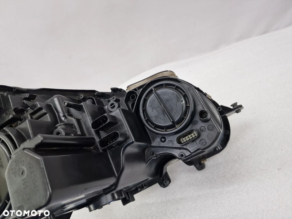 MERCEDES W211 E-KLASSA LIFT 05- LEWA LAMPA PRZEDNIA PRZÓD NIESKRĘTNA XENON , NR AUKCJI LA396 - 10