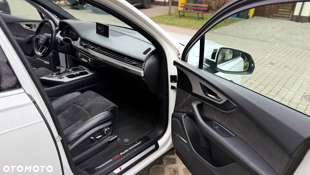 Audi Q7 - 19