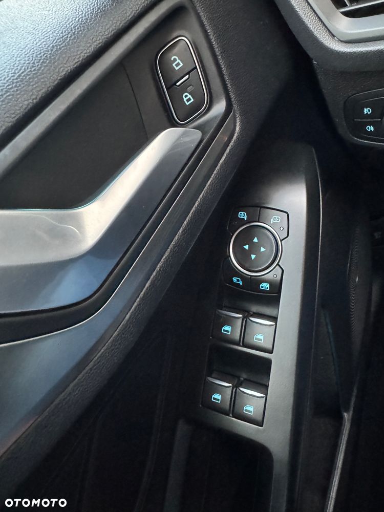 Ford Focus 2.0 EcoBlue Titanium Business - 18