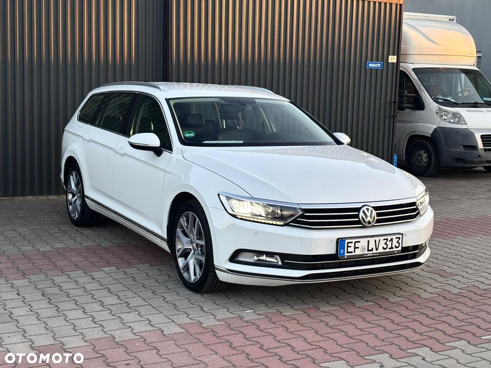 Volkswagen Passat 2.0 TDI (BlueMotion Technology) DSG Highline - 4