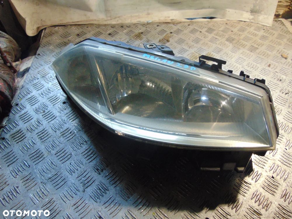 Lampa renault megane 2 przód cena sztuka R/L - 2