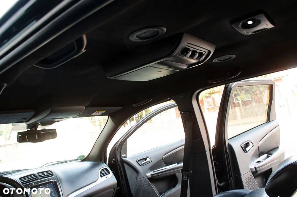 Fiat Freemont 2.0 Multijet 16V DPF Automatik Allrad Black Code - 35