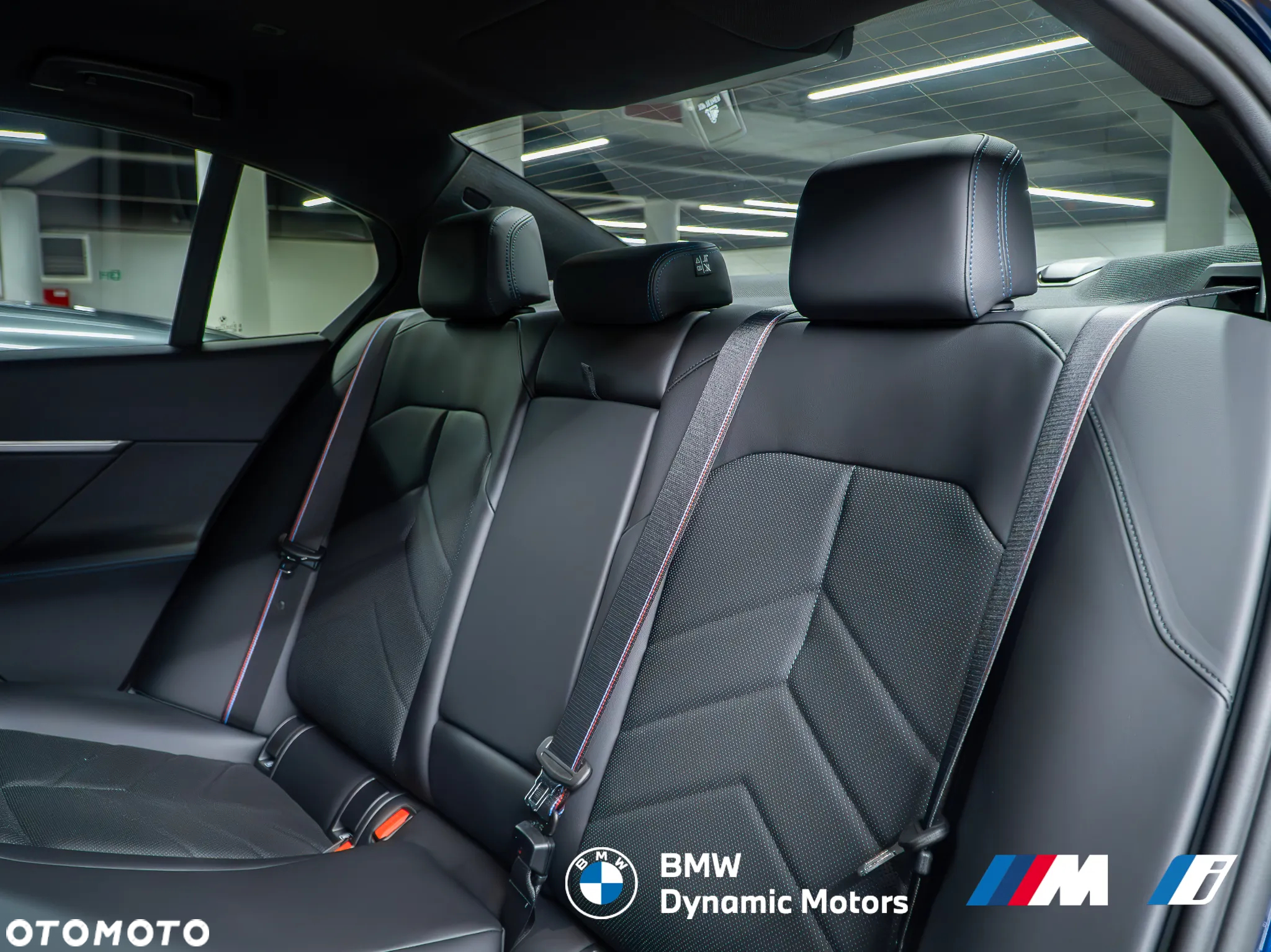 BMW Seria 5 520d xDrive - 23