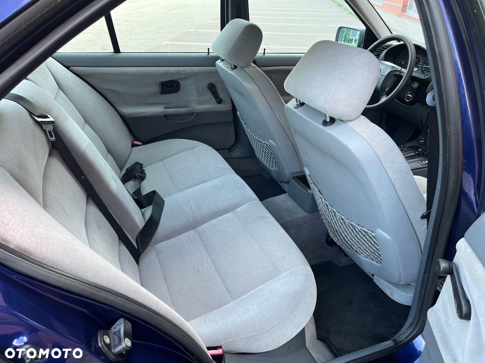 BMW Seria 3 - 30