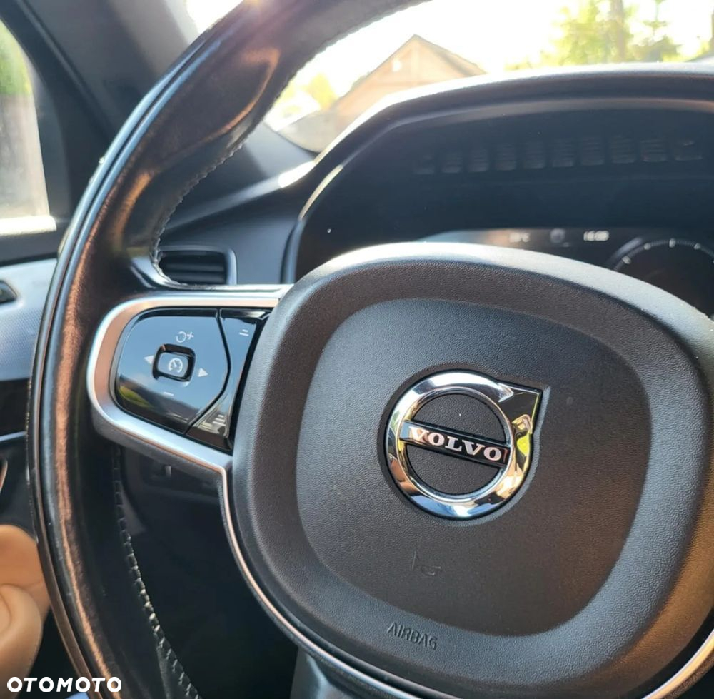 Volvo XC 90 D4 FWD Inscription 7os - 6