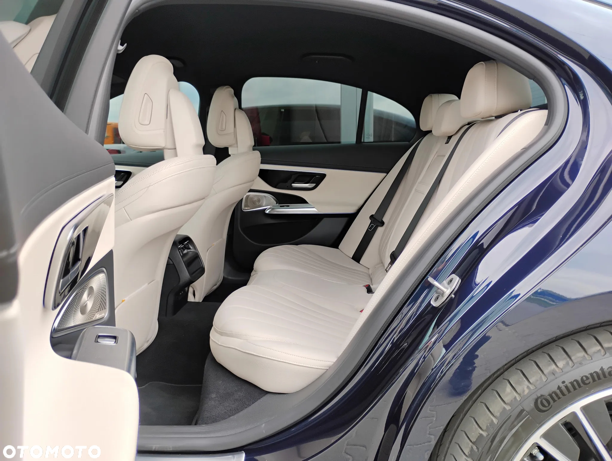 Mercedes-Benz Klasa E 220 d 4-Matic AMG - 12