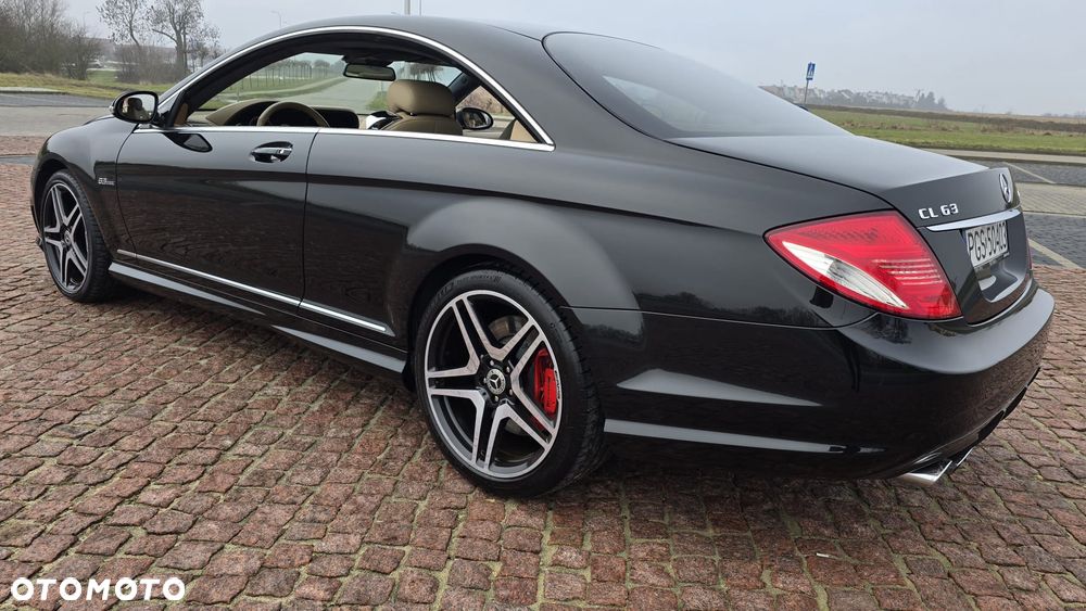 Mercedes-Benz CL - 9