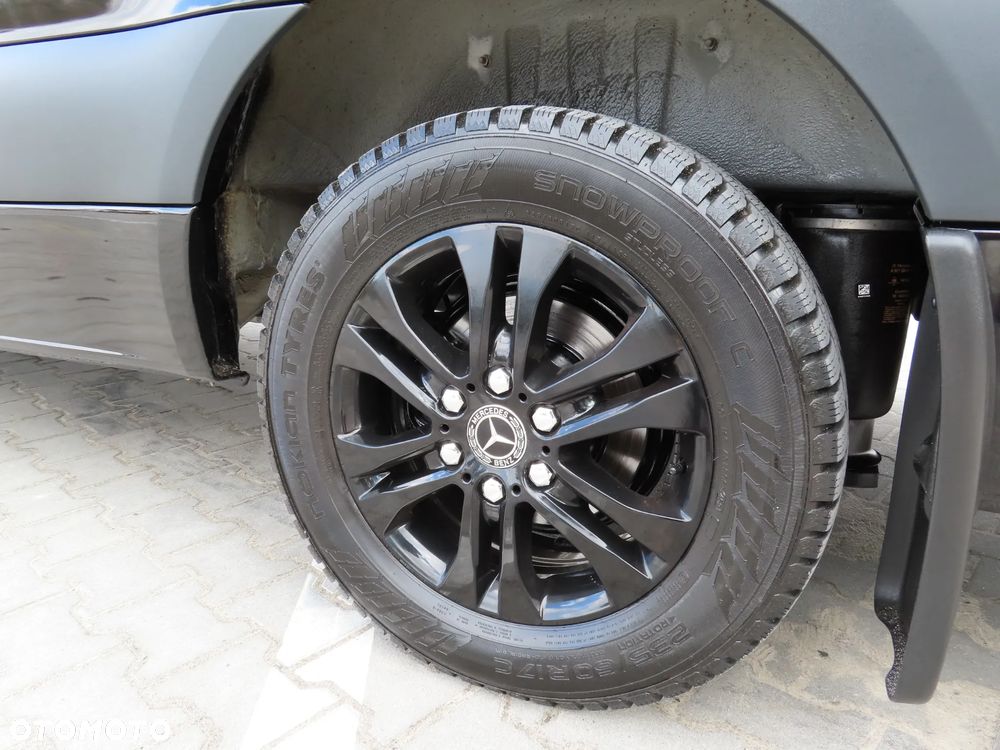 Mercedes-Benz Sprinter 319 CDI 190 KM 9G-Tronic Automat Model 907 AMG Panamericana GT AMG Furgon Blaszak Ekstra Długi LONG MAXI + 4800 mm Zawieszenie Tylne Pneumatyczne Adaptacyjne WZMACNIANY Rozstaw Osi 4325 mm Ładowność 941 Kg HAK 2800 Kg FULL Opcja Wyposażenia Stan Auta Nowy Jak Z Salonu OKAZJA DOSTEPNY I GOTOWY - 12