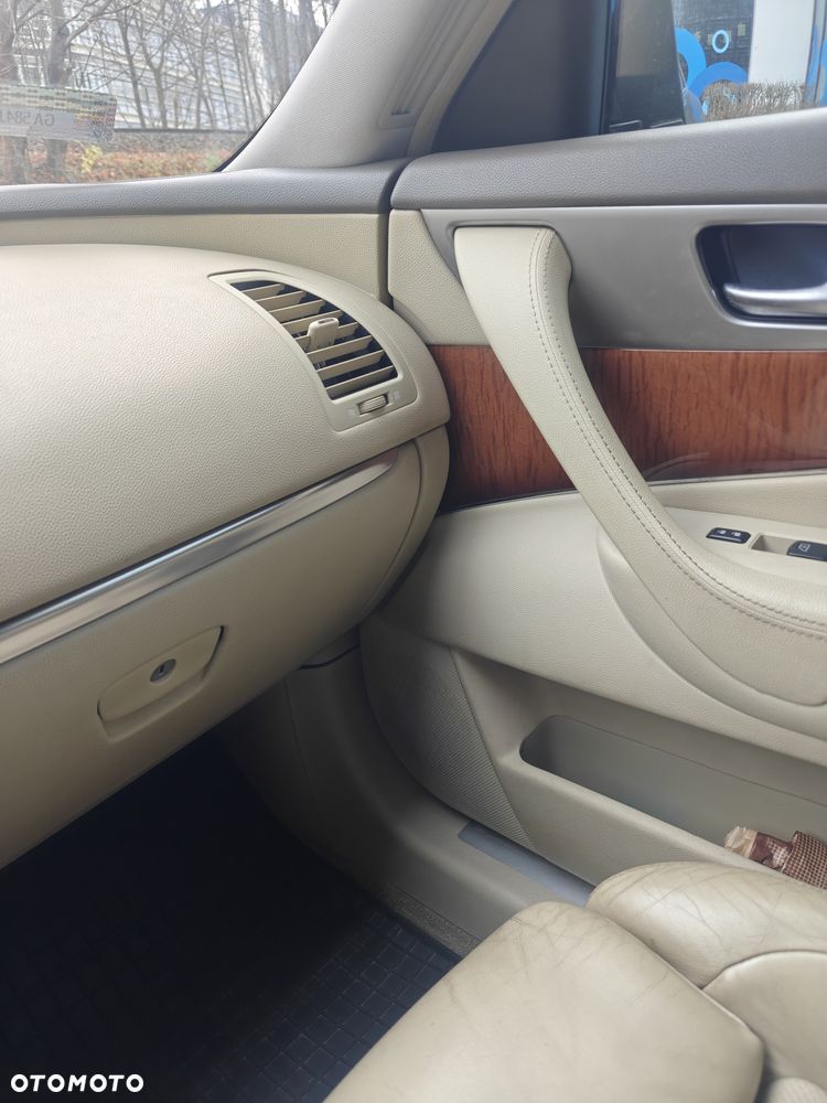 Infiniti QX70 5.0 S Premium - 21