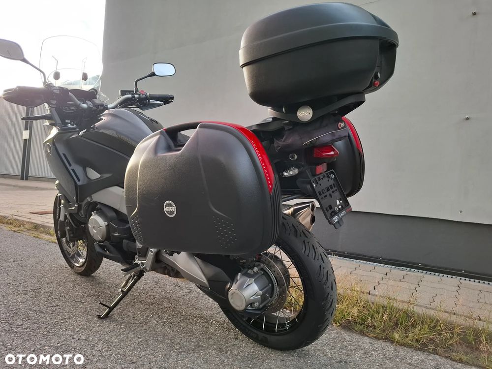 Honda VFR - 6