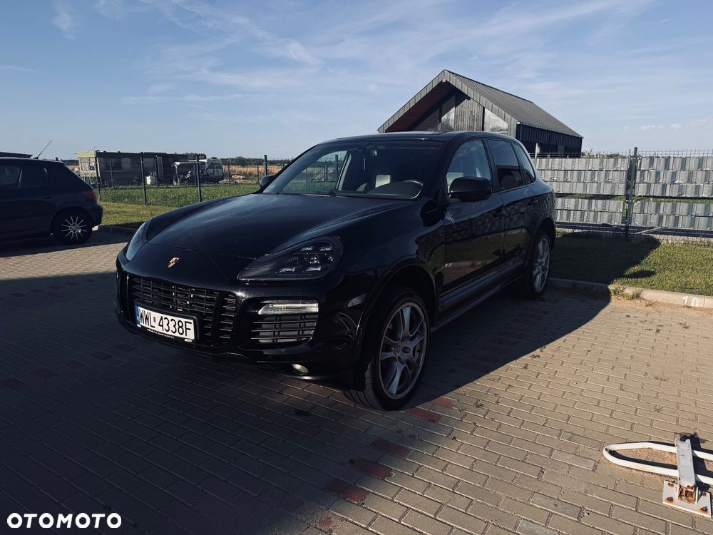Porsche Cayenne Tiptronic S GTS - 2
