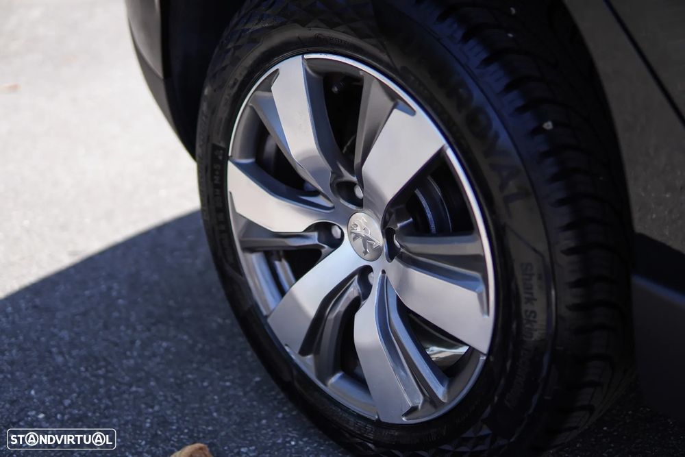 Peugeot 2008 PureTech 82 Style - 23