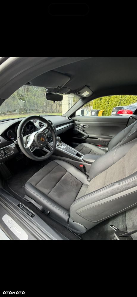 Porsche 718 Cayman - 9