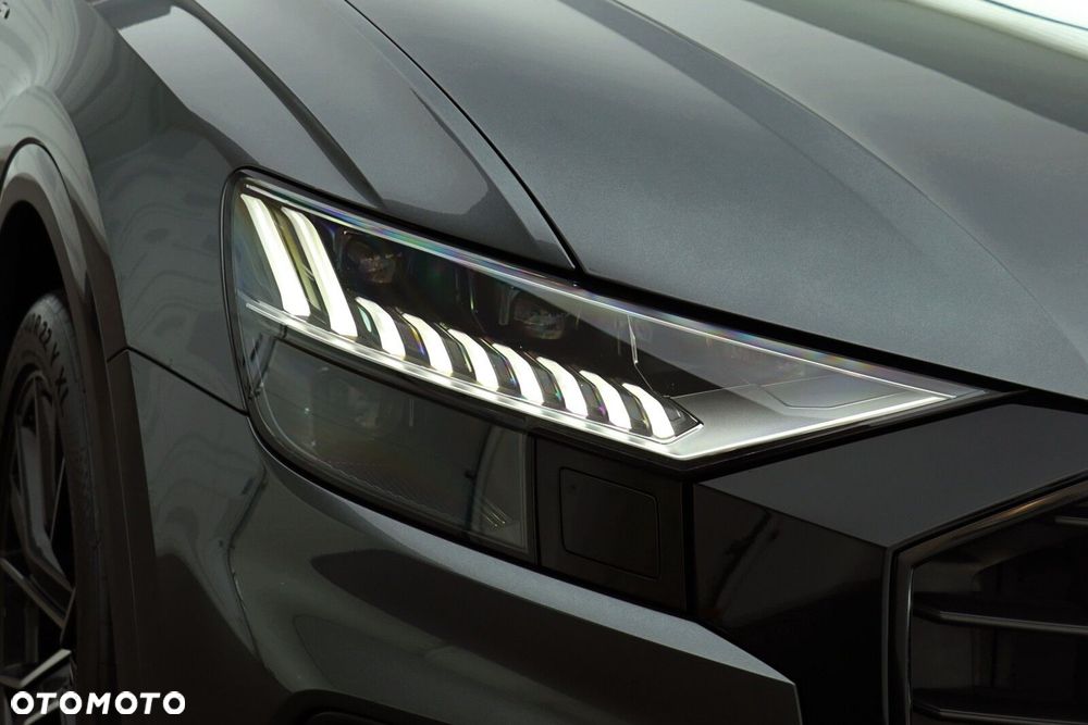 Audi Q8 - 13