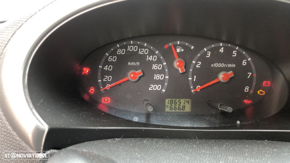 Ford Tourneo Courier 1.0 EcoBoost Titanium - 8