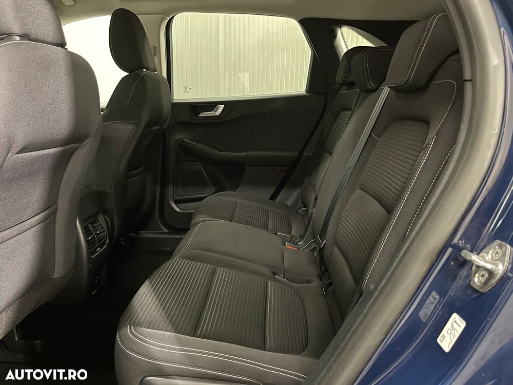 Ford Kuga 1.5 EcoBlue A8 FWD Titanium - 12