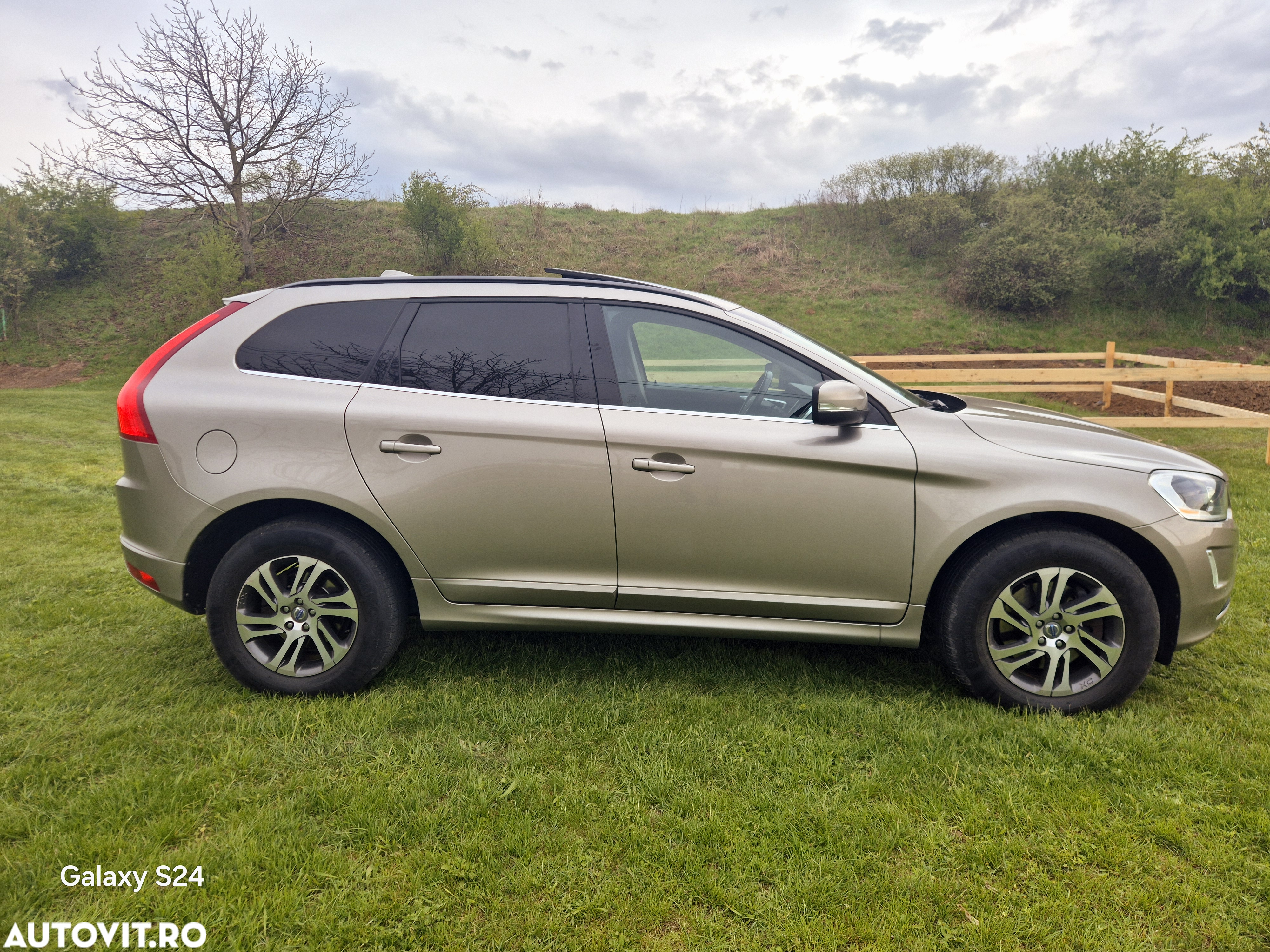 Volvo XC 60 D4 Geartronic Momentum - 29