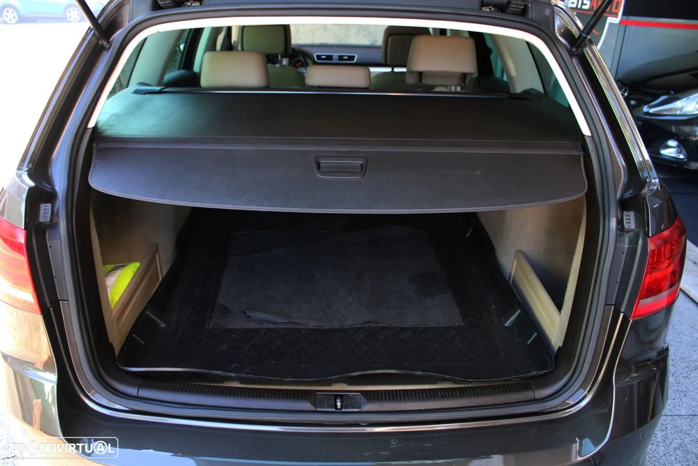 VW Passat Alltrack 2.0 TDI 4Motion DSG BlueMotion Tec - 52