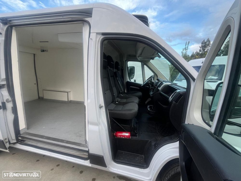 Fiat Ducato c/ FRIO - 12