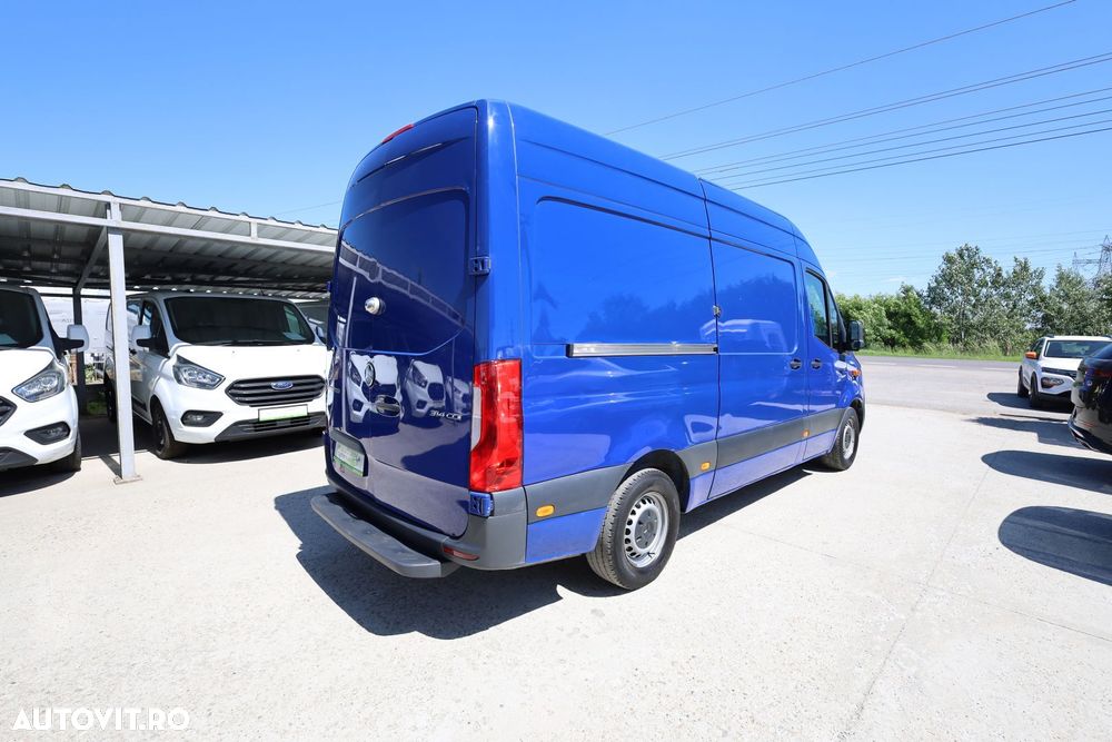 Mercedes-Benz Sprinter L2H2 - 7
