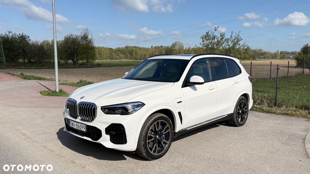 BMW X5 xDrive45e sport - 1
