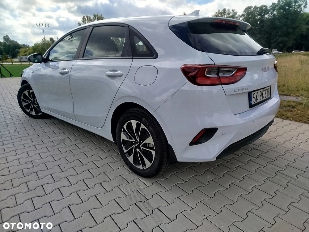 Kia Ceed 1.0 T-GDI 100 OPF Vision - 4