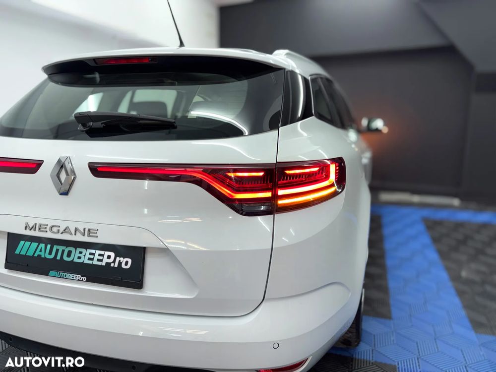 Renault Megane BLUE dCi Intens - 10