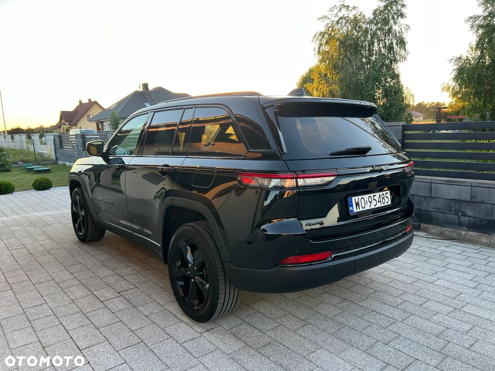 Jeep Grand Cherokee - 7