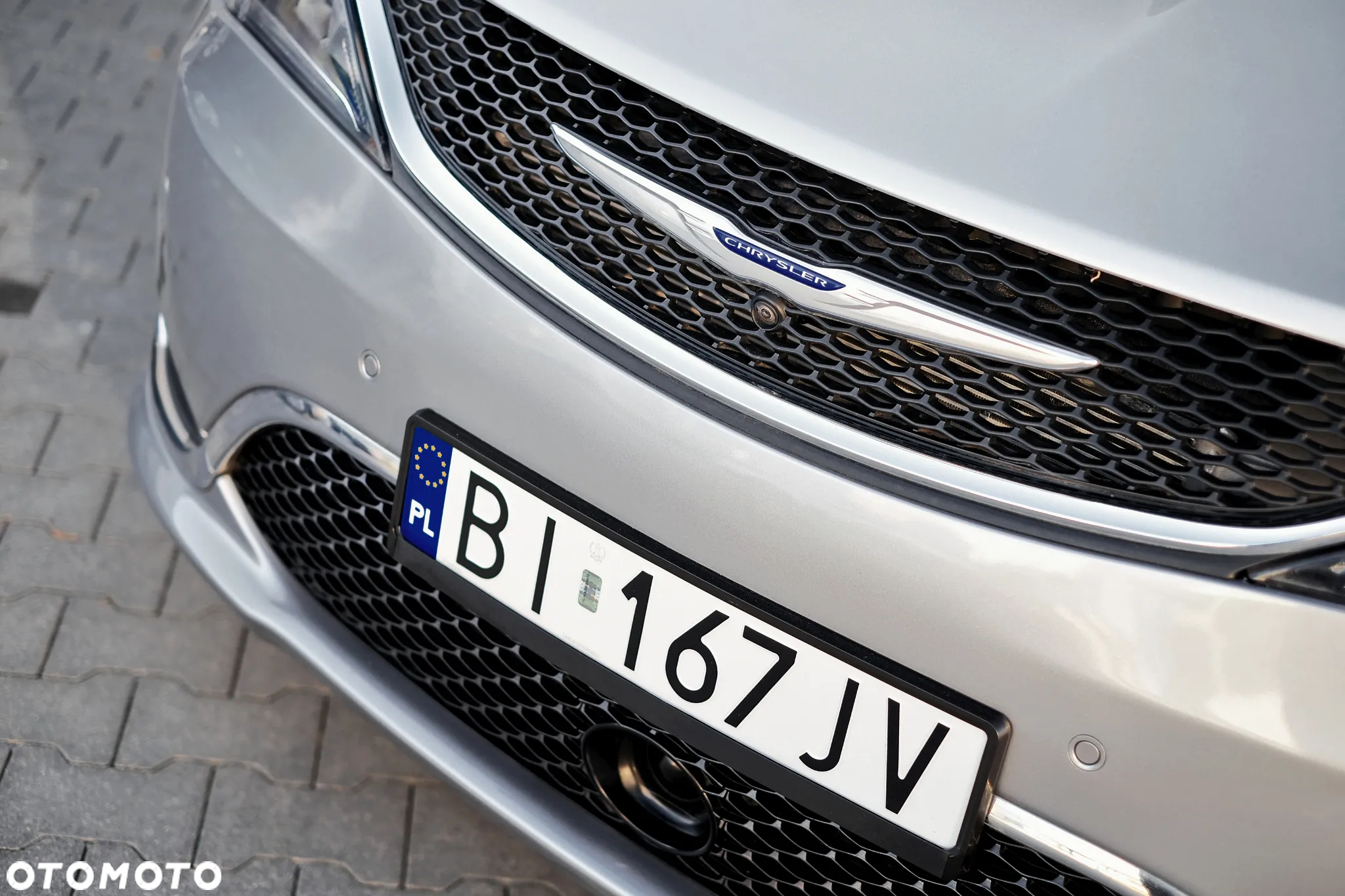 Chrysler Pacifica - 9