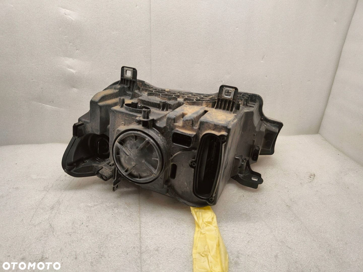 BMW X3 F25 XENON NIE SKRĘTNY Przód strona prawa 7400018 - 7