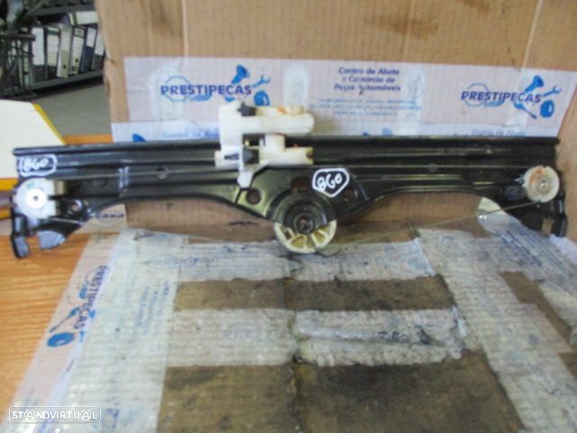 Elevador Sem Motor ELEVSM860 FIAT 500 2007 1.2I 70CV 3P LARANJA FD FIAT  500 2 FASE 2 2017 1.2I 69CV 3P BRANCO FD FIAT 500 2 FASE 1 2010 1.2 69CV 3P BRANCO FD - 3