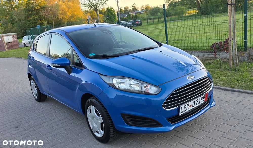 Ford Fiesta 1.0 EcoBoost STart-Stop Titanium - 4
