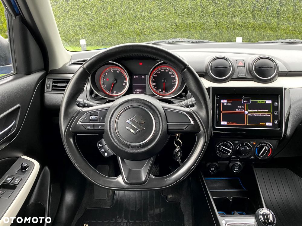 Suzuki Swift - 8