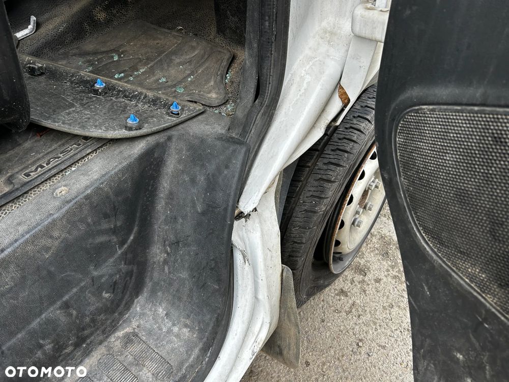 Renault MASTER - 28