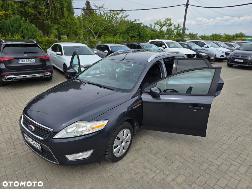 Ford Mondeo - 33