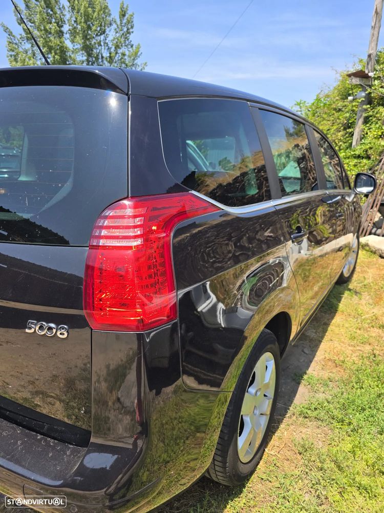 Peugeot 5008 1.6 HDi Executive - 16