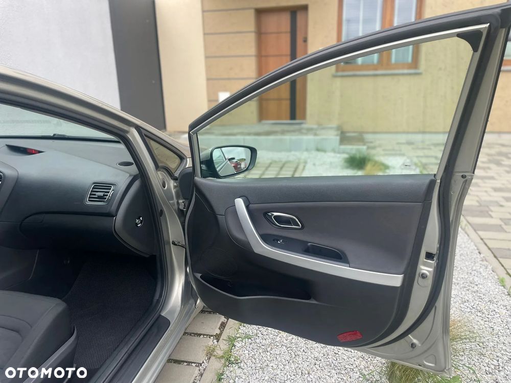 Kia Ceed Cee'd 1.6 GDI M - 4