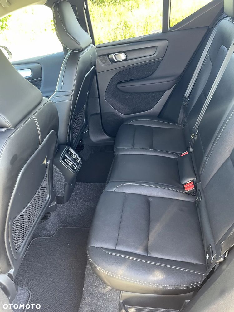 Volvo XC 40 T3 Momentum Pro - 13