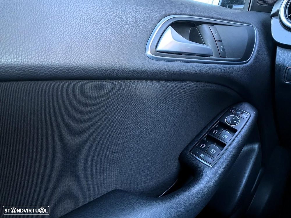 Mercedes-Benz B 180 CDI BlueEFFICIENCY - 24