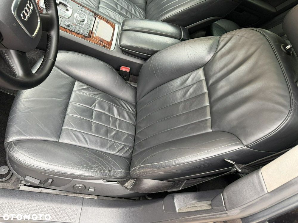 Audi A8 - 11