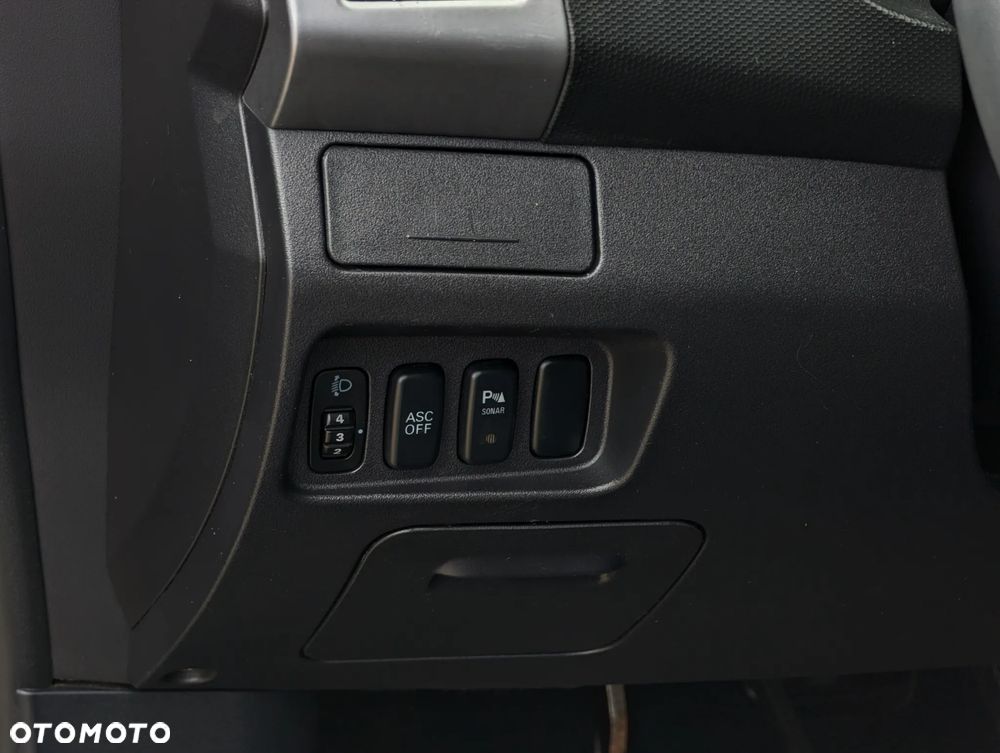 Peugeot 4007 HDI FAP 5-Sitzer Sport - 19