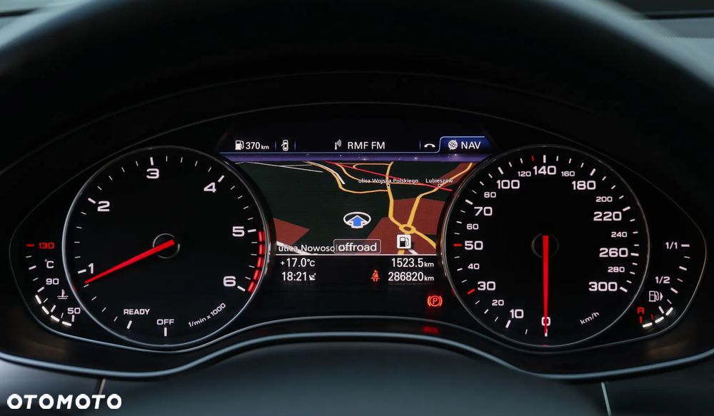 Audi A6 - 6