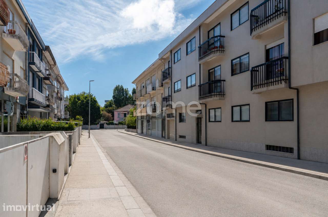 Apartamento T1+1, no Pinheiro Manso. - Grande imagem: 2/40