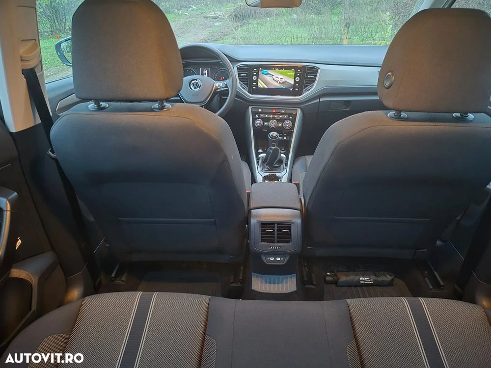 Volkswagen T-Roc 1.5 TSI Design - 12