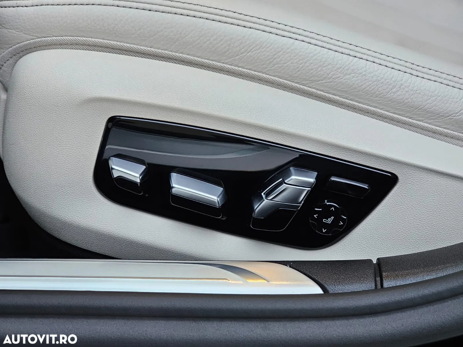 BMW Seria 7 745e - 16