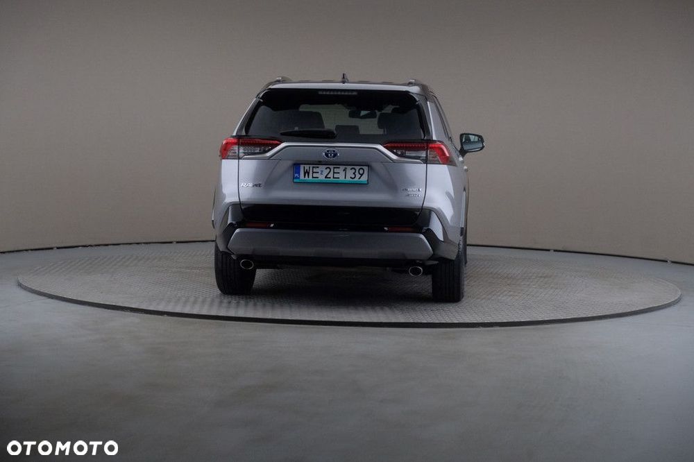 Toyota RAV4 - 5