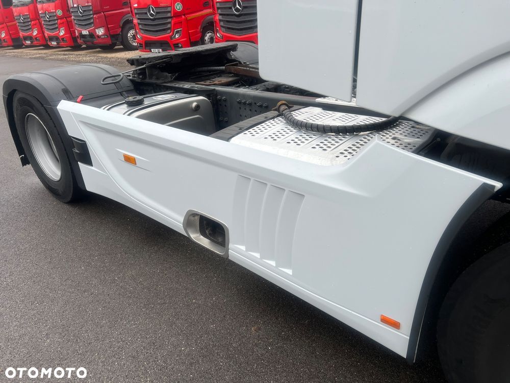Mercedes-Benz ACTROS  MP5 bez retardera fabrycznie - 19