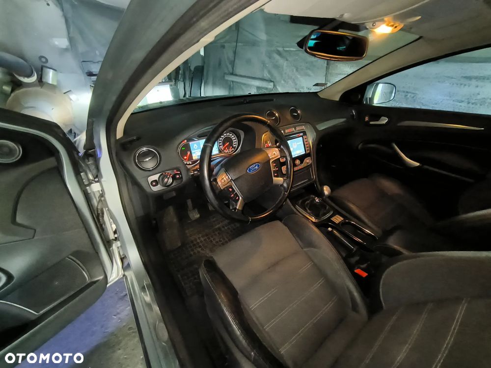 Ford Mondeo 2.0 TDCi Titanium X - 11